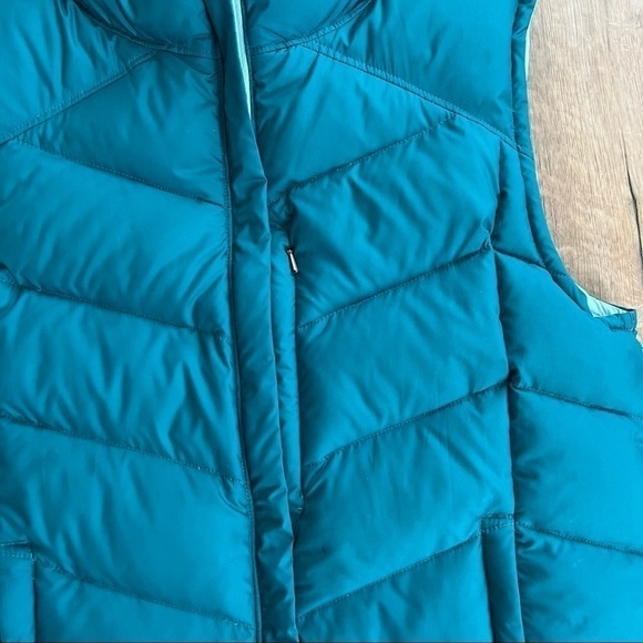 Vintage Columbia Blue Reversible Down Puffer Vest Size Small - Picture 6 of 8